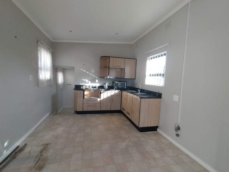 3 Bedroom Property for Sale in Cambridge Eastern Cape